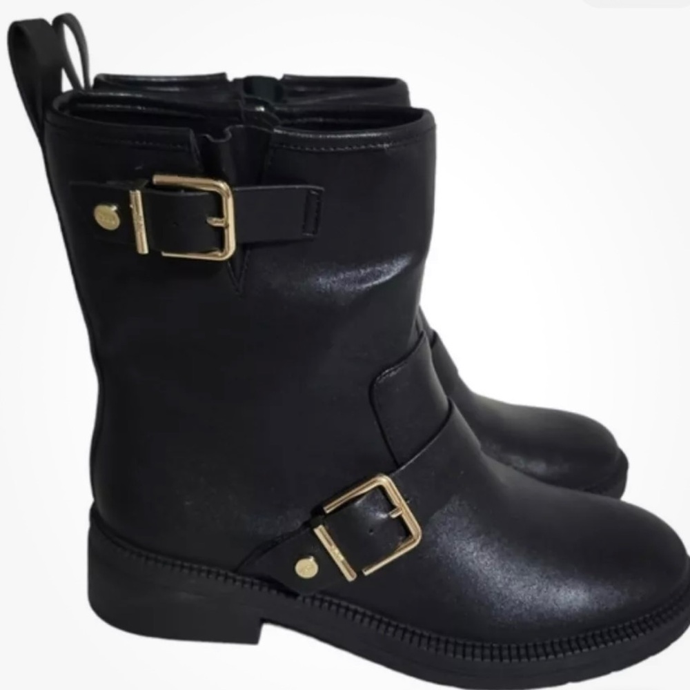 DKNY Isabetta Moto Leather Biker Boots Women’s size 11, Golden Buckles